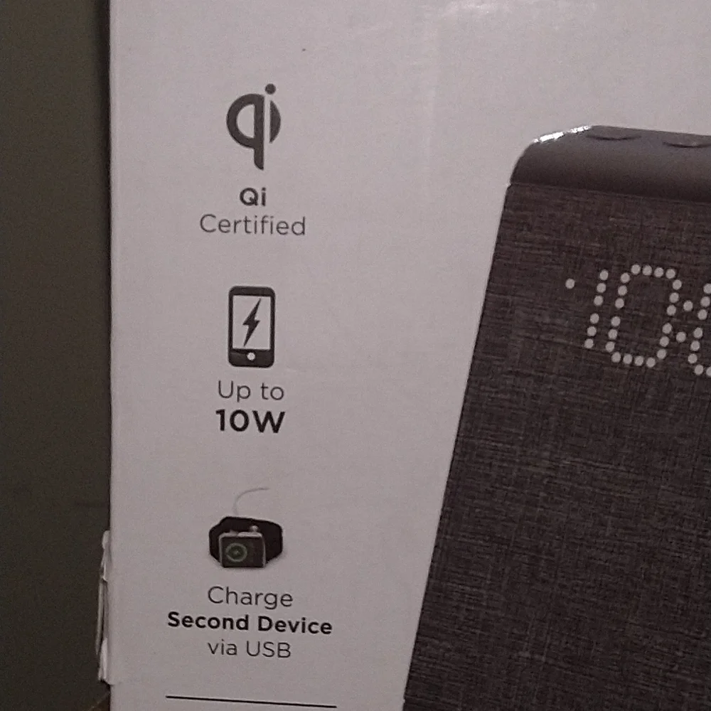 Ihome Wireless charger speakerphone Perfect Gift or Self Gift 🎁